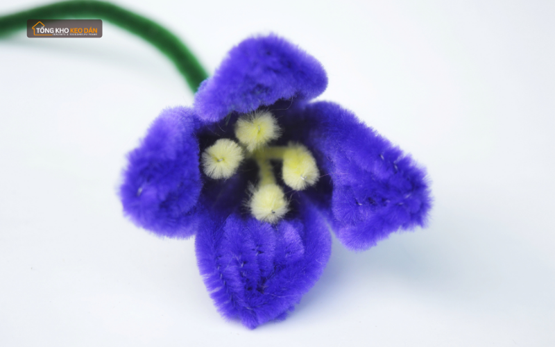 Làm vật dụng nhỏ như giá đỡ điện thoại, bút, hoa giả Làm vật dụng nhỏ như giá đỡ điện thoại, bút, hoa giả