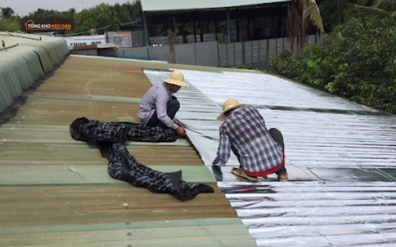 băng keo chống dột mái tôn khổ lớn