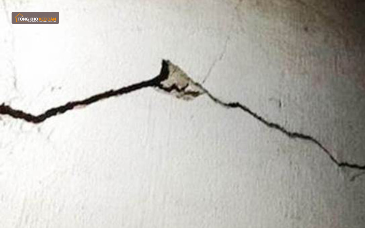 keo Solarsil S501 trám vết nứt tường ngoài trời