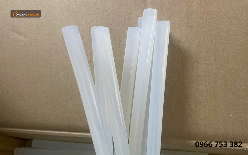 keo nến silicon đóng gói thùng hàng keo nến silicon đóng gói thùng hàng