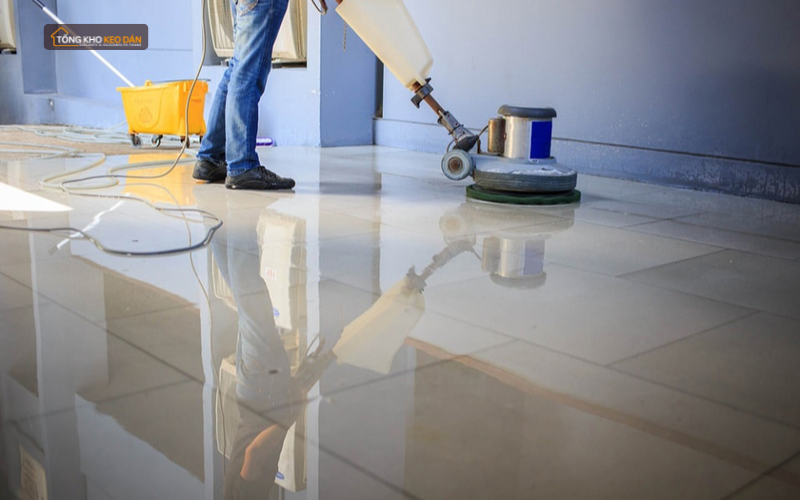 Cách xử lý khi mặt tiền đã bị loang bẩn