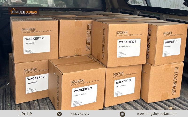 Keo bể cá Wacker 121 sẵn hàng giao đi cho khách Keo bể cá Wacker 121 sẵn hàng giao đi cho khách