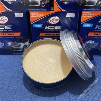 Sáp phủ bóng bảo vệ sơn xe Turtle Wax ICE ứng dụng công nghệ Smart Shield giúp bảo vệ, làm nổi bật màu sắc và mang lại vẻ sáng bóng vượt trội, bền lâu.