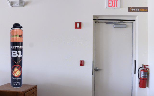 keo bọt nở chống cháy Bamboo Foam B1 (1)